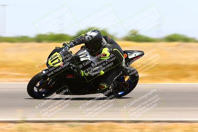 media/Apr-30-2023-CRA (Sun) [[020fcf5d43]]/Race 3-1000 Amateur Supersport/